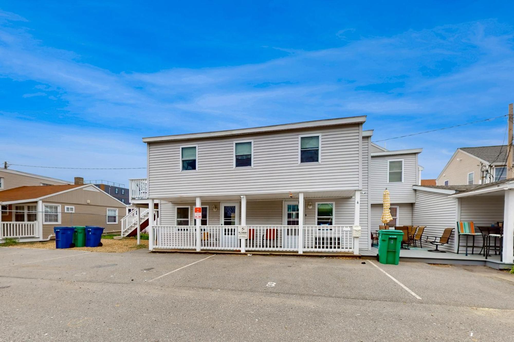 Hampton Beach Hangout & Nancy'S Villa Kamer foto